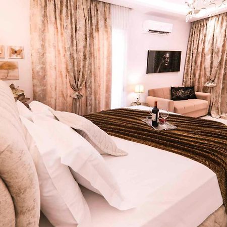 Goldenspace Exquisite Suite Near The Port Volos Exterior photo