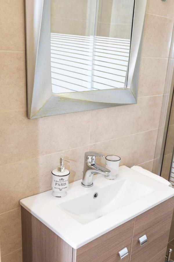 Goldenspace Exquisite Suite Near The Port Volos Exterior photo