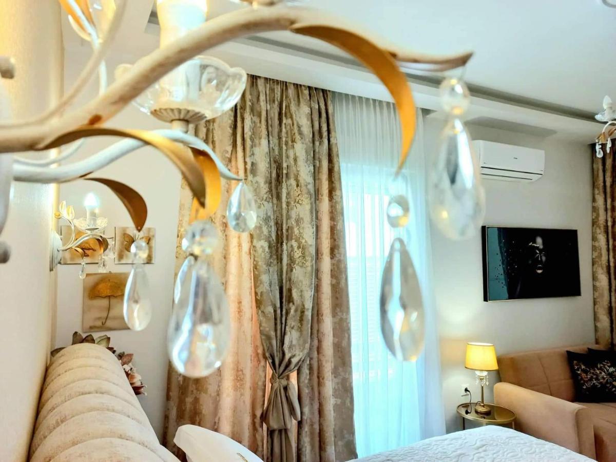 Goldenspace Exquisite Suite Near The Port Volos Exterior photo