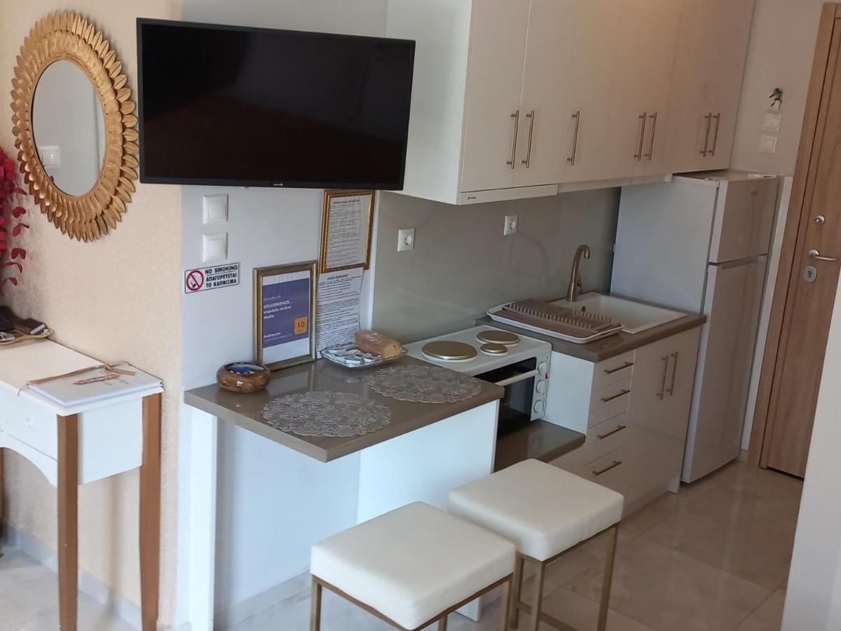 Goldenspace Exquisite Suite Near The Port Volos Exterior photo